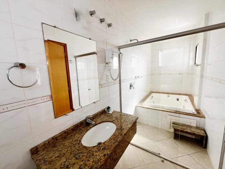 WhatsApp Image 2024-09-23 at 17.09.11